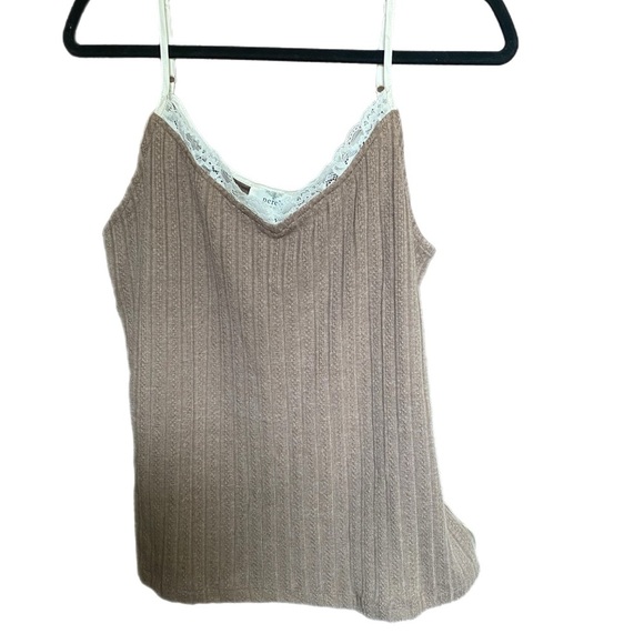 Perch by Blu Pepper
Camisole. 2XL. New with tags. Cocoa color. - Picture 4 of 9